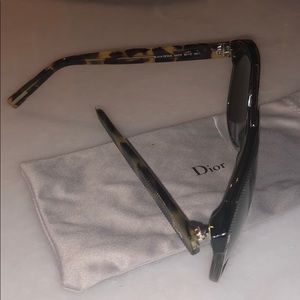 air dior accessories